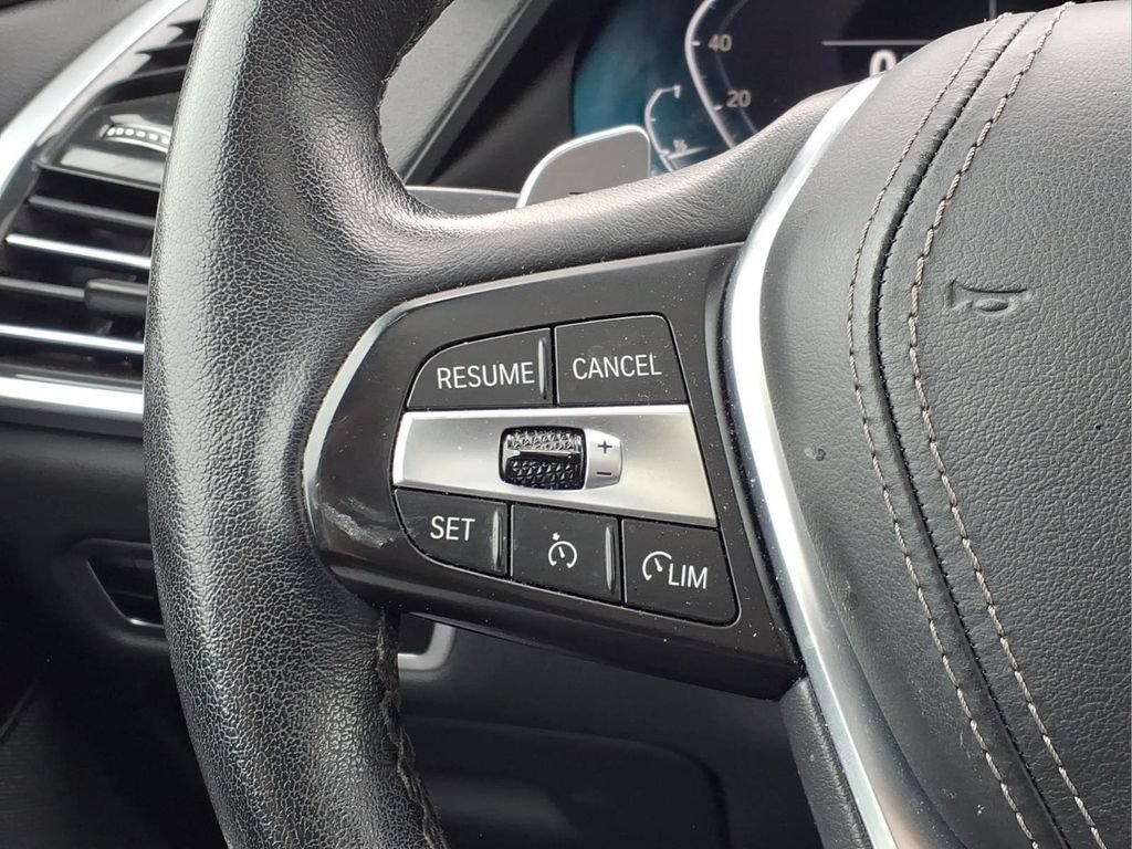 Used 2023 BMW X5 xDrive45e AWD/4WD image 6