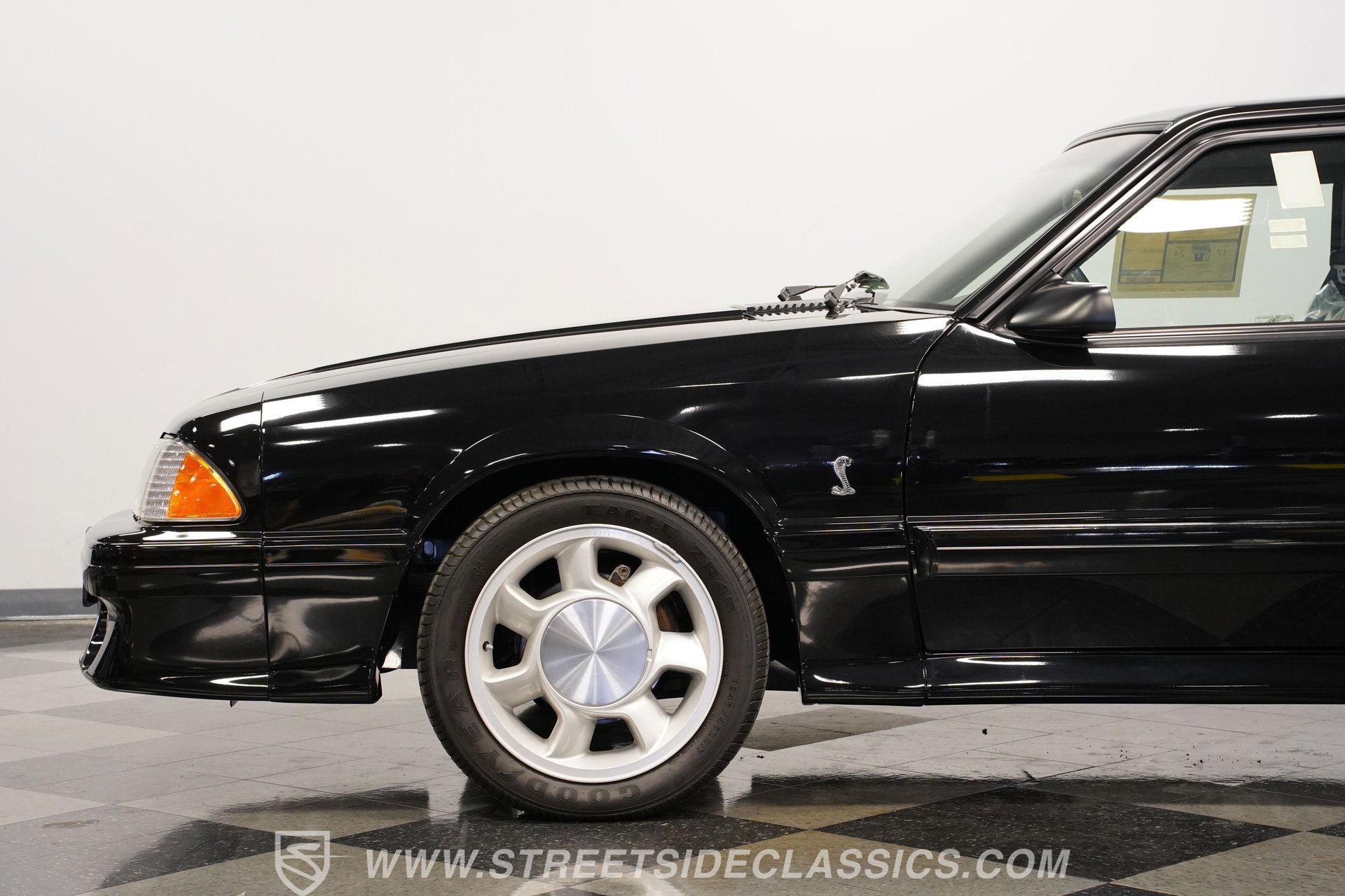 Used 1993 Ford Mustang Cobra image 23