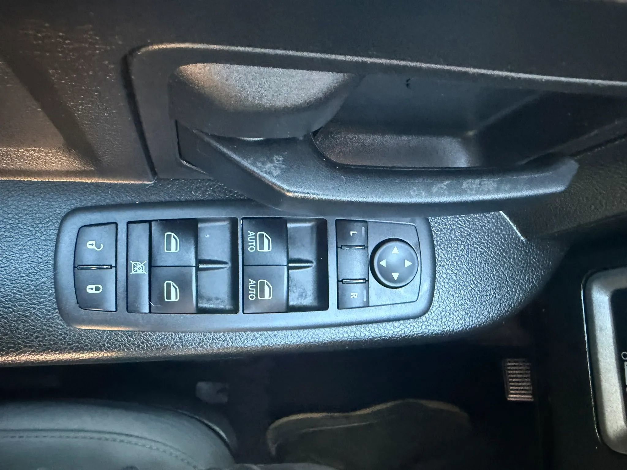 Used 2020 RAM 1500 Tradesman w/ Tradesman SXT Package AWD/4WD image 21