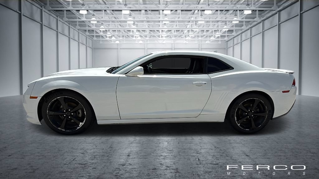 Used 2015 Chevrolet Camaro LT w/ RS Package RWD image 2