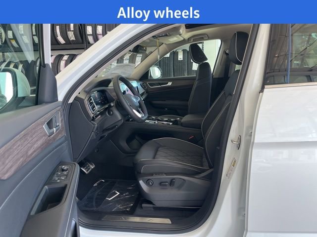 New 2026 Volkswagen Atlas SEL Premium R-Line image 24