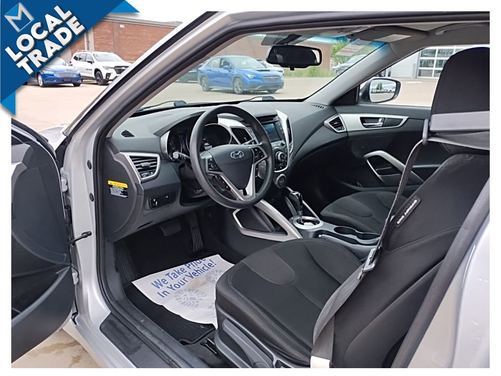Used 2012 Hyundai Veloster FWD image 19
