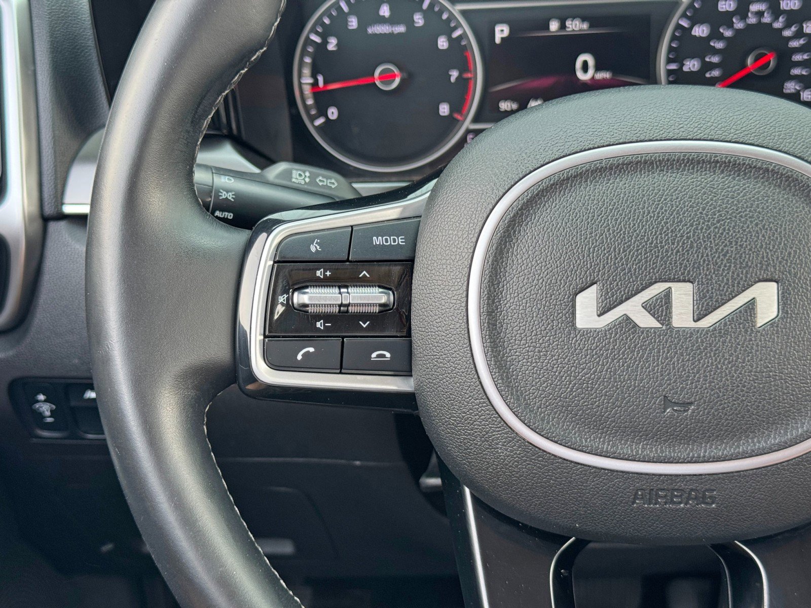 Used 2022 Kia Sorento S w/ Panoramic Sunroof Package FWD image 20