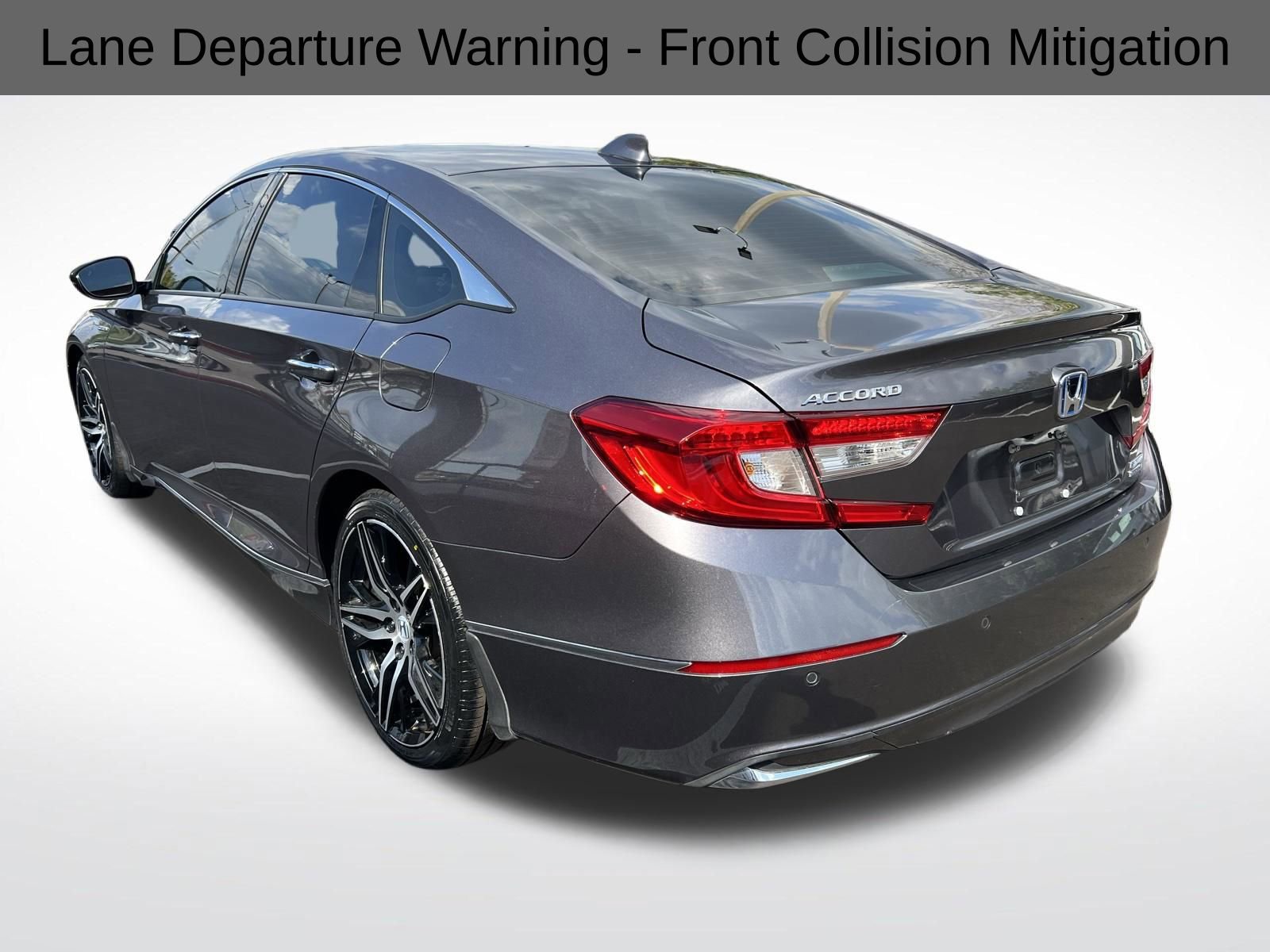 Used 2022 Honda Accord Touring image 8