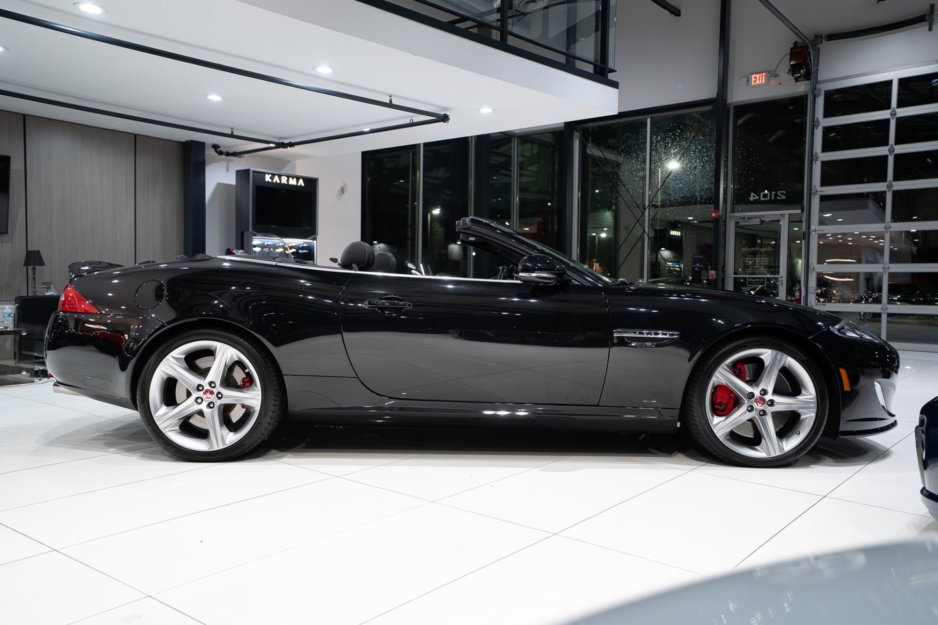 Used 2015 Jaguar XKR R RWD image 40