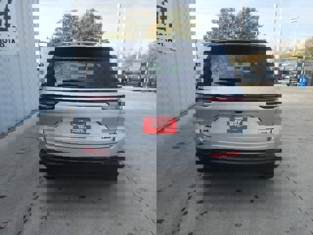 New 2025 Jeep Grand Cherokee Limited image 23