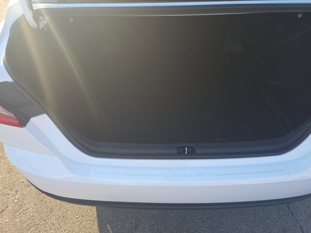 Used 2025 Toyota Camry LE FWD image 21