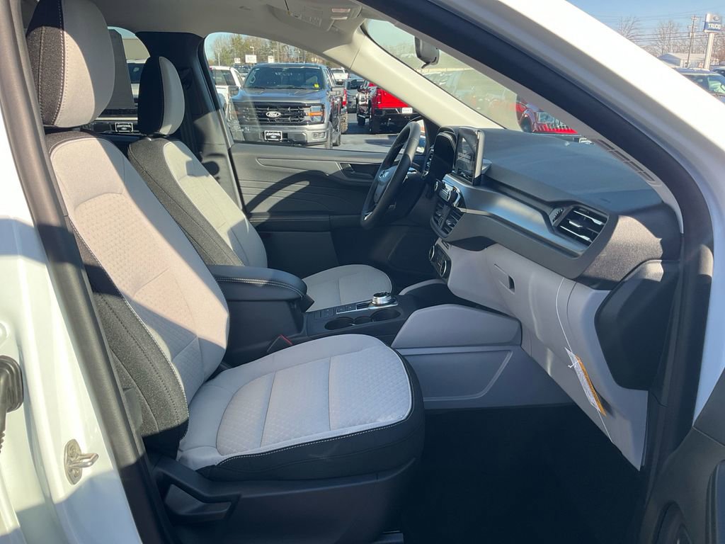 New 2026 Ford Escape Active w/ Cold Weather Package image 12