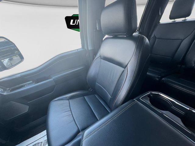 Used 2023 Ford F250 Lariat w/ Sport Appearance Package AWD/4WD image 12