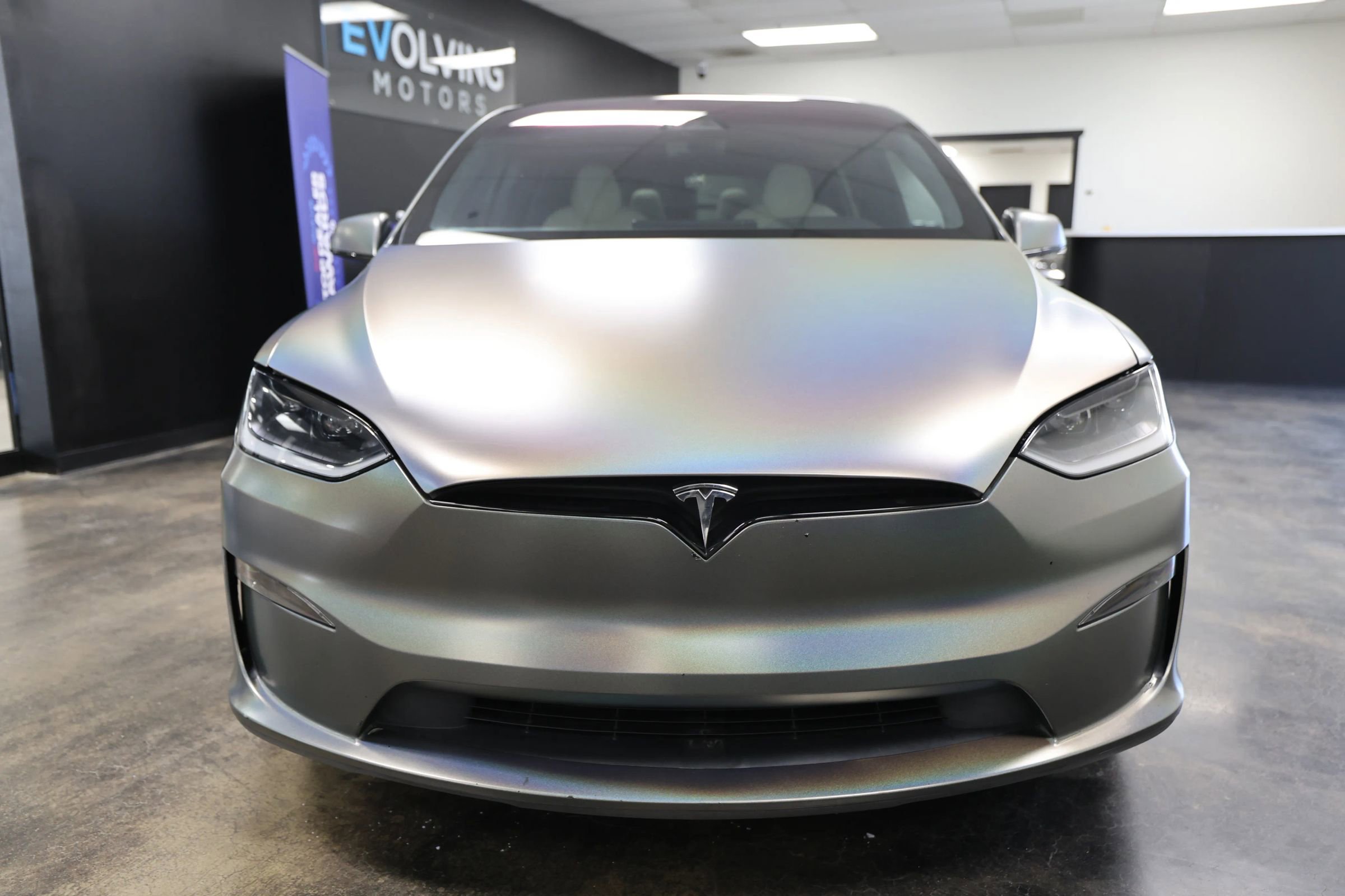Used 2023 Tesla Model X image 5