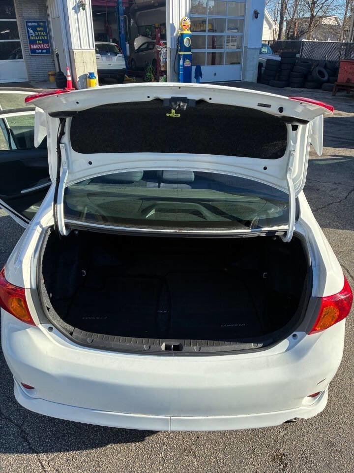 Used 2010 Toyota Corolla S image 17