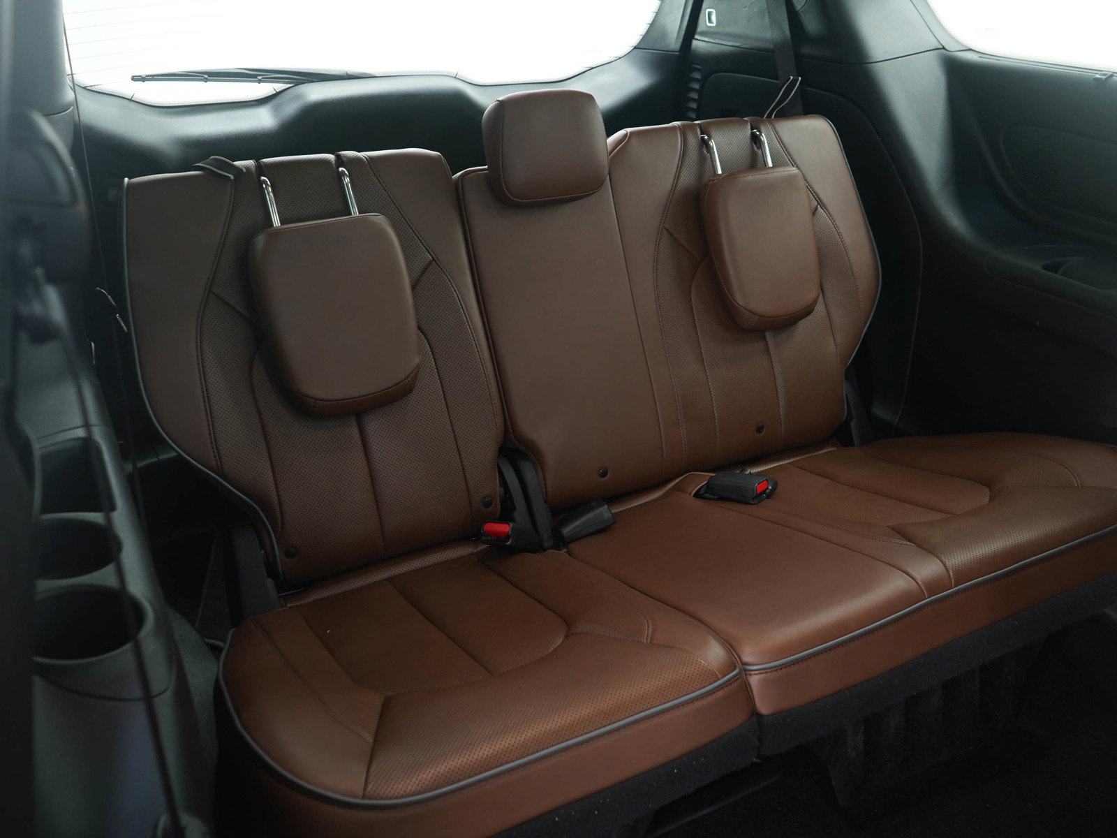 Used 2019 Chrysler Pacifica Limited image 16