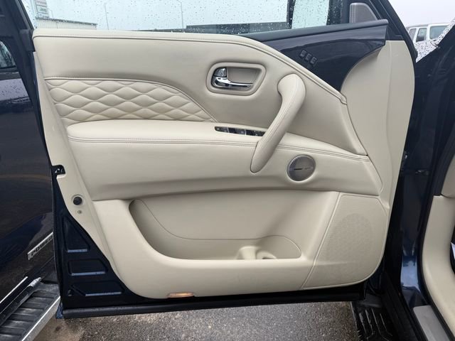 Used 2023 INFINITI QX80 Sensory w/ Cargo Package image 36