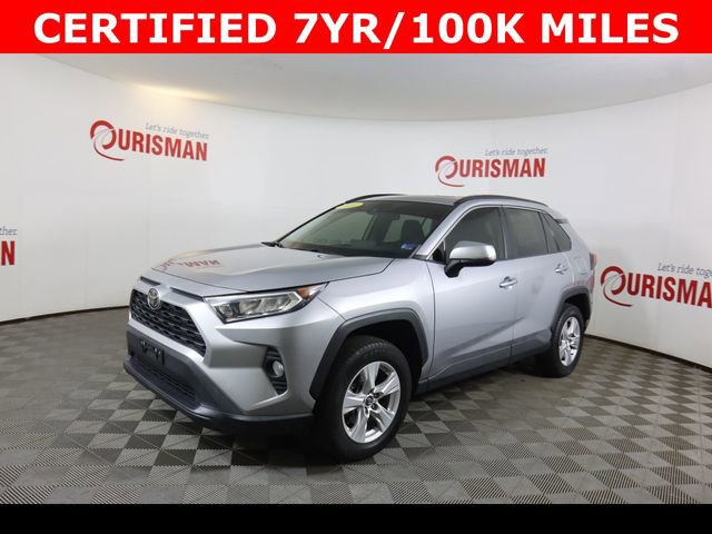 Used 2021 Toyota RAV4 XLE w/ Convenience Package image 4
