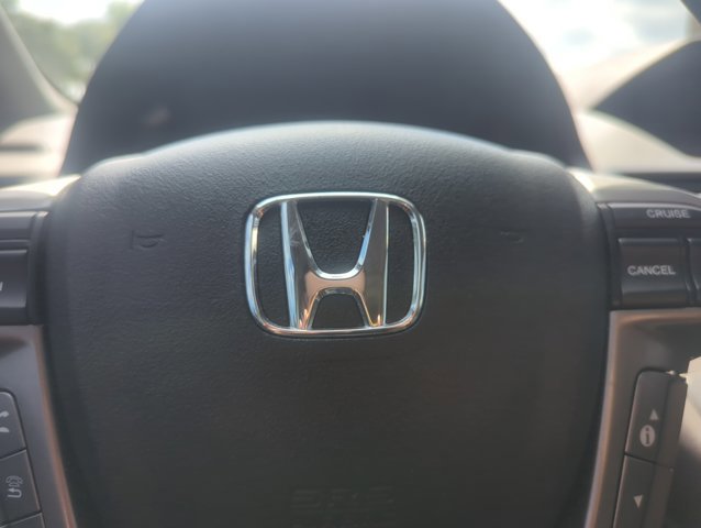 Used 2016 Honda Odyssey Touring Elite image 21