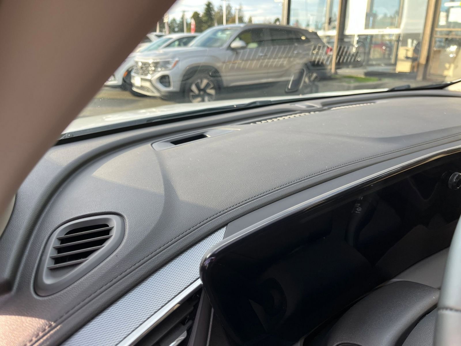 Used 2025 Buick Encore GX Preferred image 35