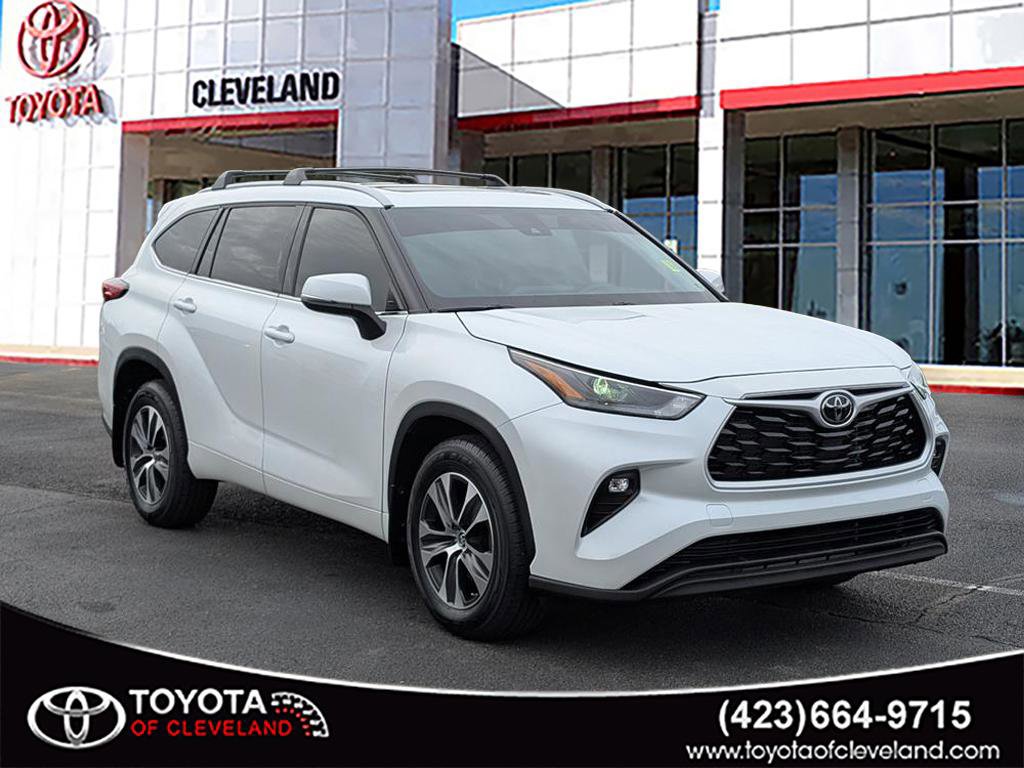 Used 2022 Toyota Highlander XLE