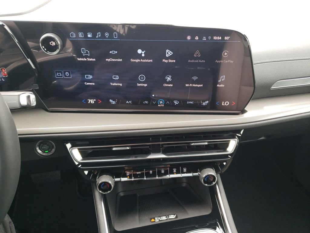 New 2026 Chevrolet Traverse LT FWD image 16