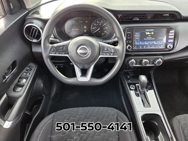 Used 2023 Nissan Kicks SV image 12