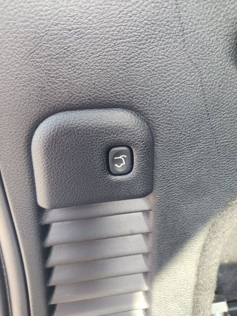 Used 2021 Jeep Grand Cherokee Overland image 41