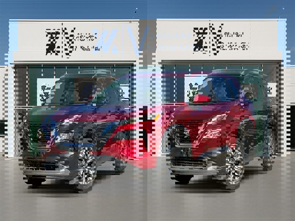 Used 2023 Nissan Rogue SV w/ SV Premium Package image 1