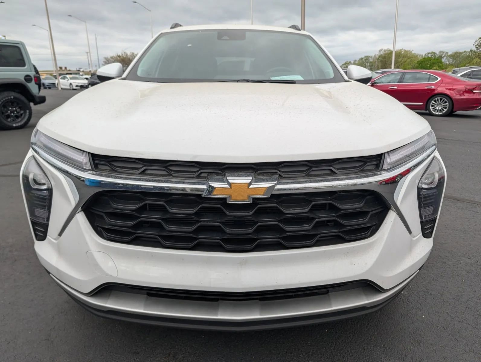 Used 2024 Chevrolet Trax LT w/ Driver Confidence Package FWD image 6