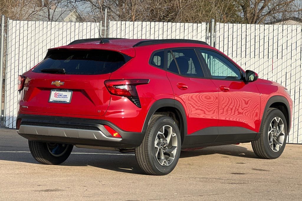New 2026 Chevrolet Trax LT w/ Driver Confidence Package image 4
