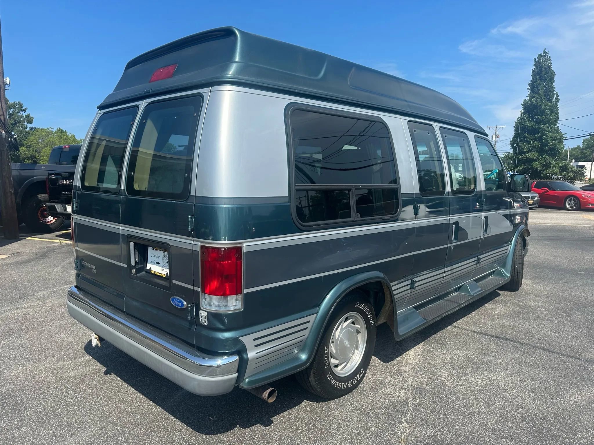 Used 1997 Ford E-150 and Econoline 150 image 3