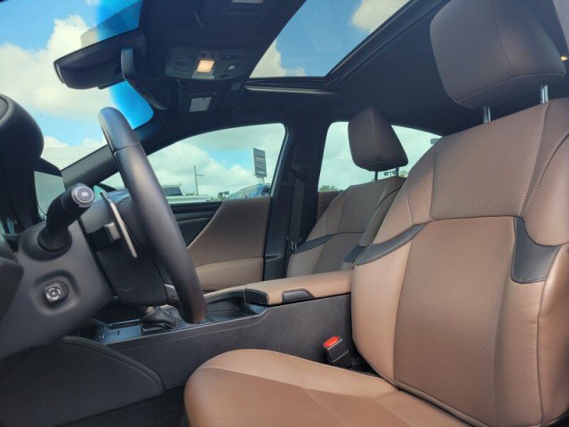 Used 2023 Lexus ES 350 w/ Premium Package FWD image 11