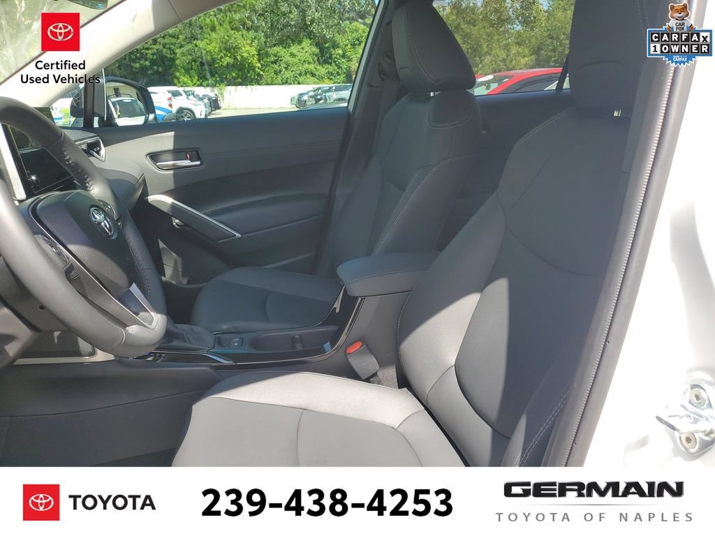 Certified 2025 Toyota Corolla Cross XLE w/ Convenience Package FWD image 19