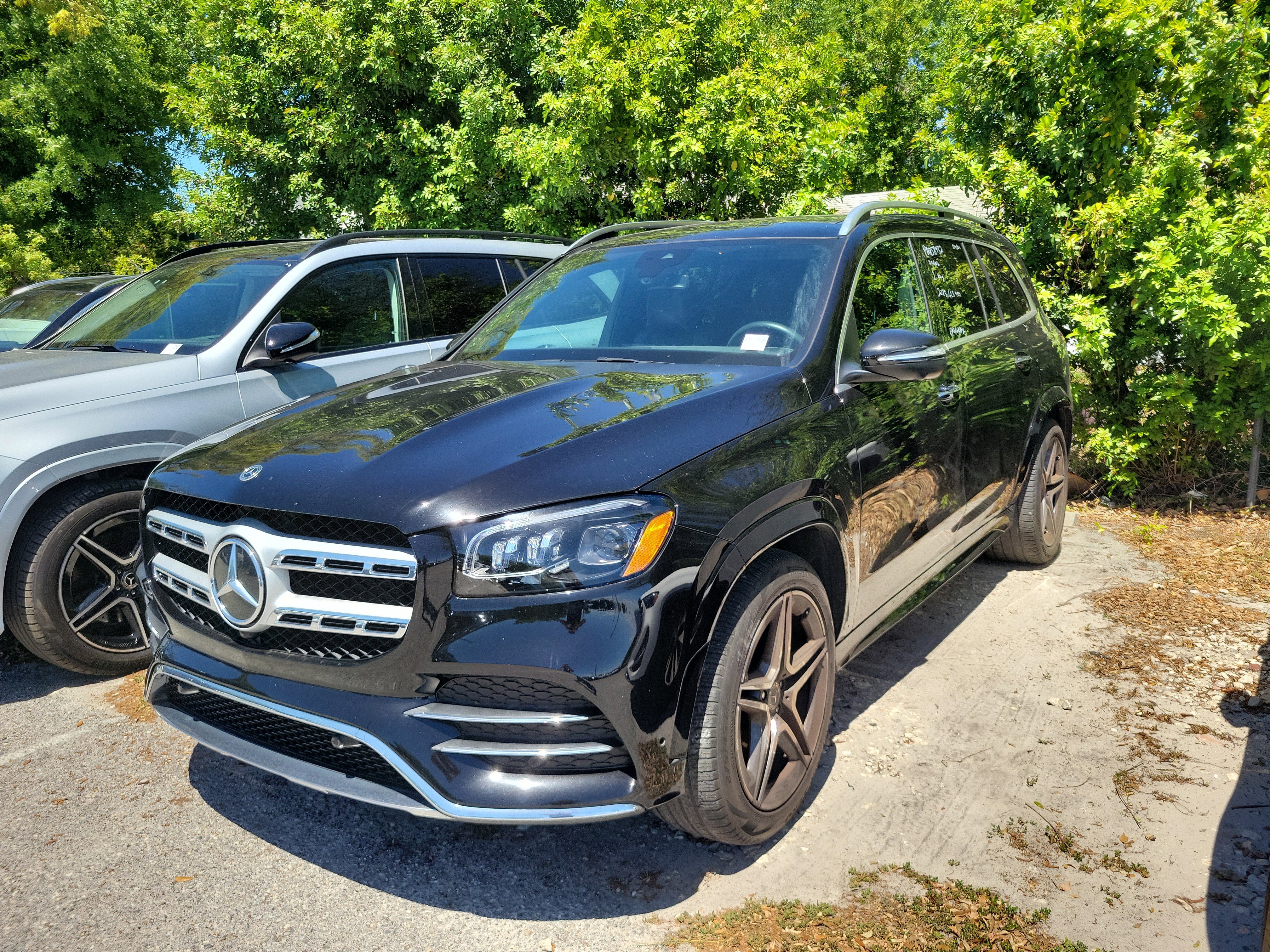 Used 2023 Mercedes-Benz GLS 450 4MATIC image 1