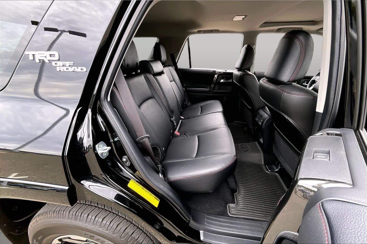 Used 2023 Toyota 4Runner TRD Off-Road Premium w/ Moonroof Package AWD/4WD image 19