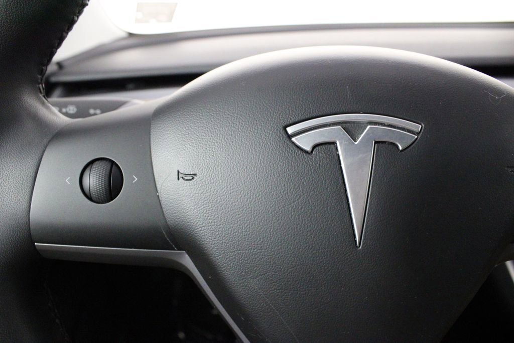 Used 2020 Tesla Model 3 Long Range image 22