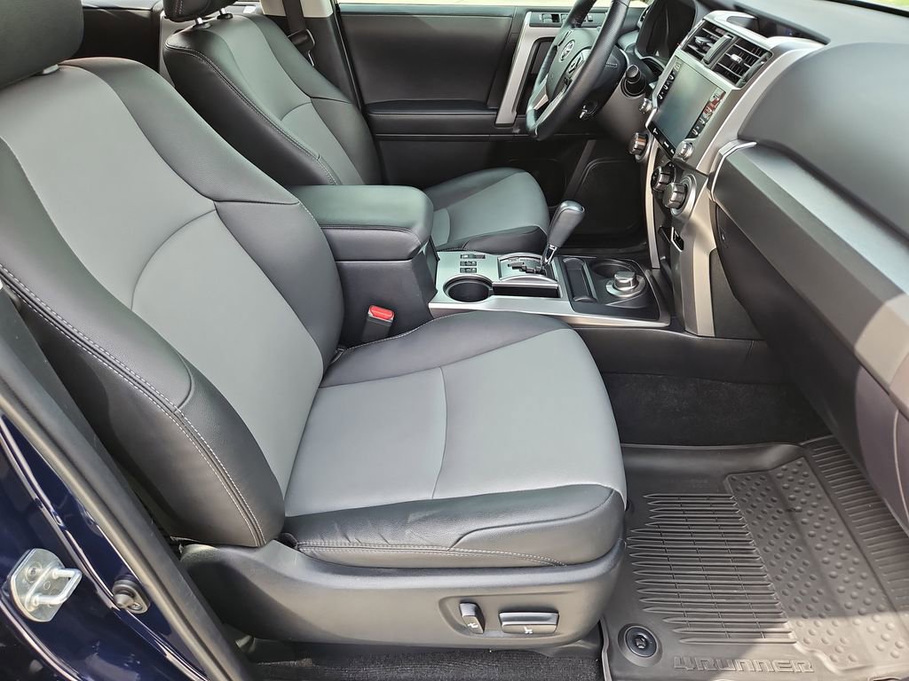 Used 2023 Toyota 4Runner SR5 Premium w/ Moonroof Package image 14