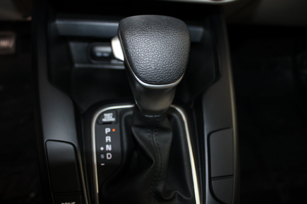 Used 2025 Kia Soul LX w/ LX Technology Package FWD image 40