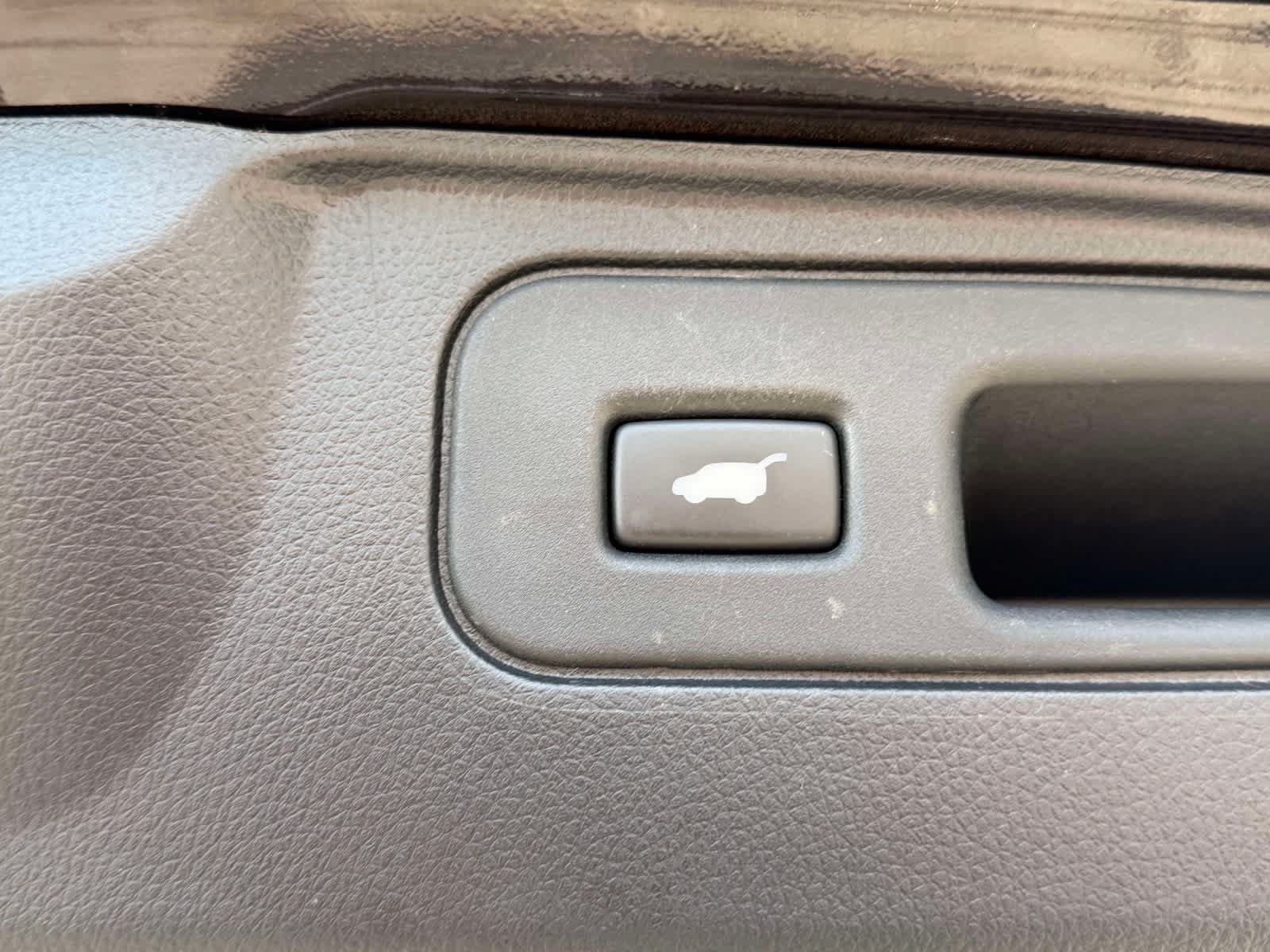Used 2021 Honda Passport EX-L image 9