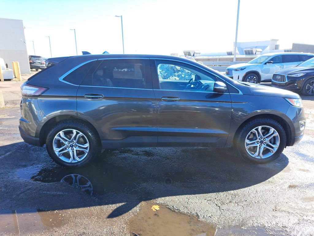 Used 2018 Ford Edge Titanium w/ Equipment Group 301A image 6