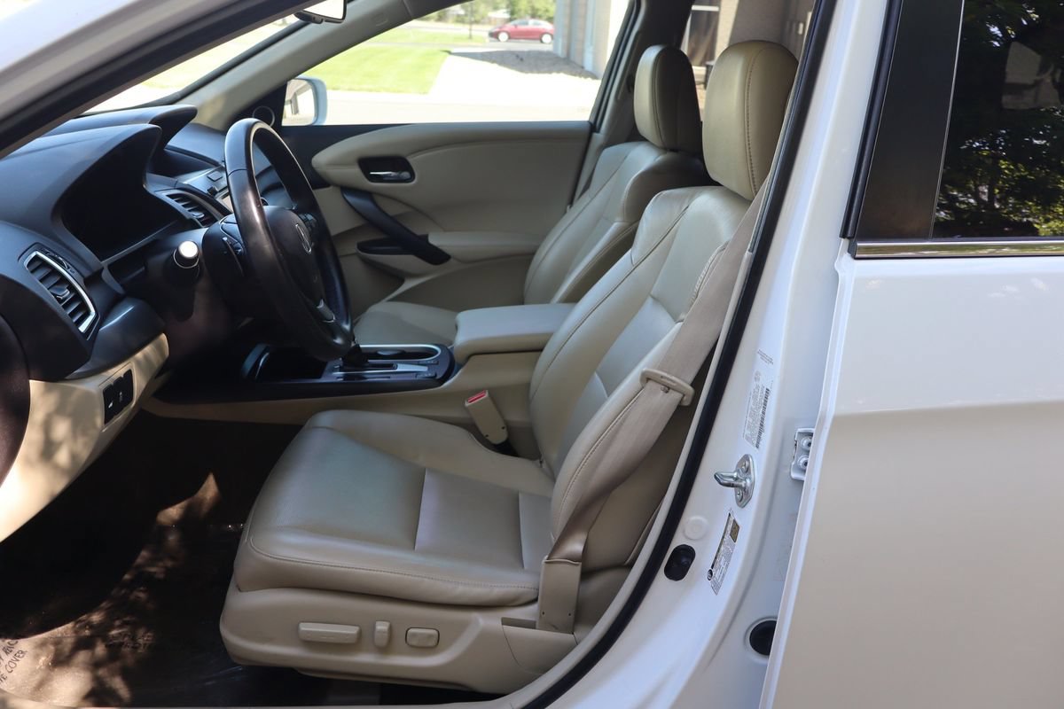 Used 2016 Acura RDX w/ Technology Package AWD/4WD image 19