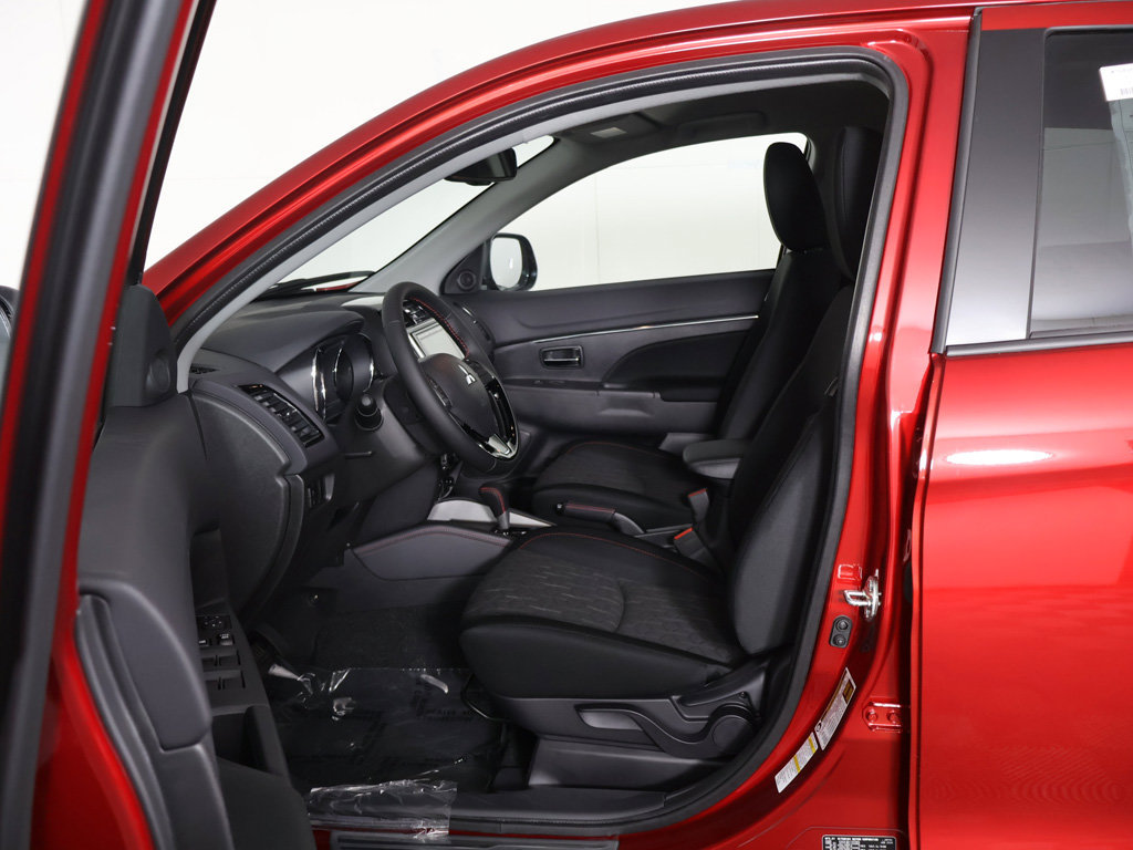 New 2027 Mitsubishi Outlander Sport LE FWD image 25