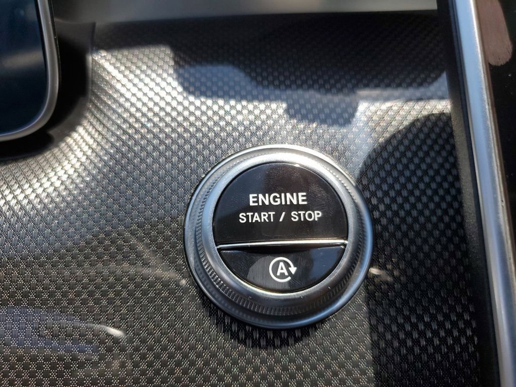 New 2024 Mercedes-Benz C 43 AMG 4MATIC Sedan image 31