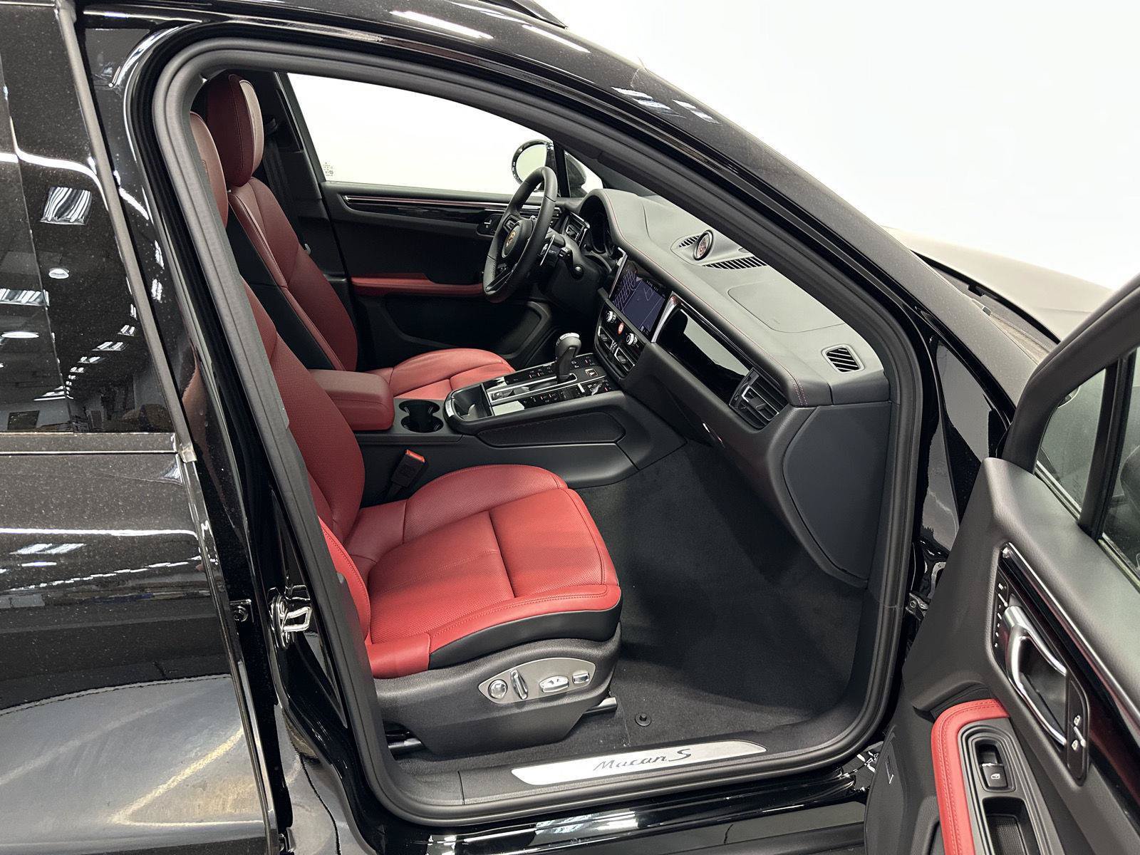 New 2026 Porsche Macan S AWD/4WD image 42