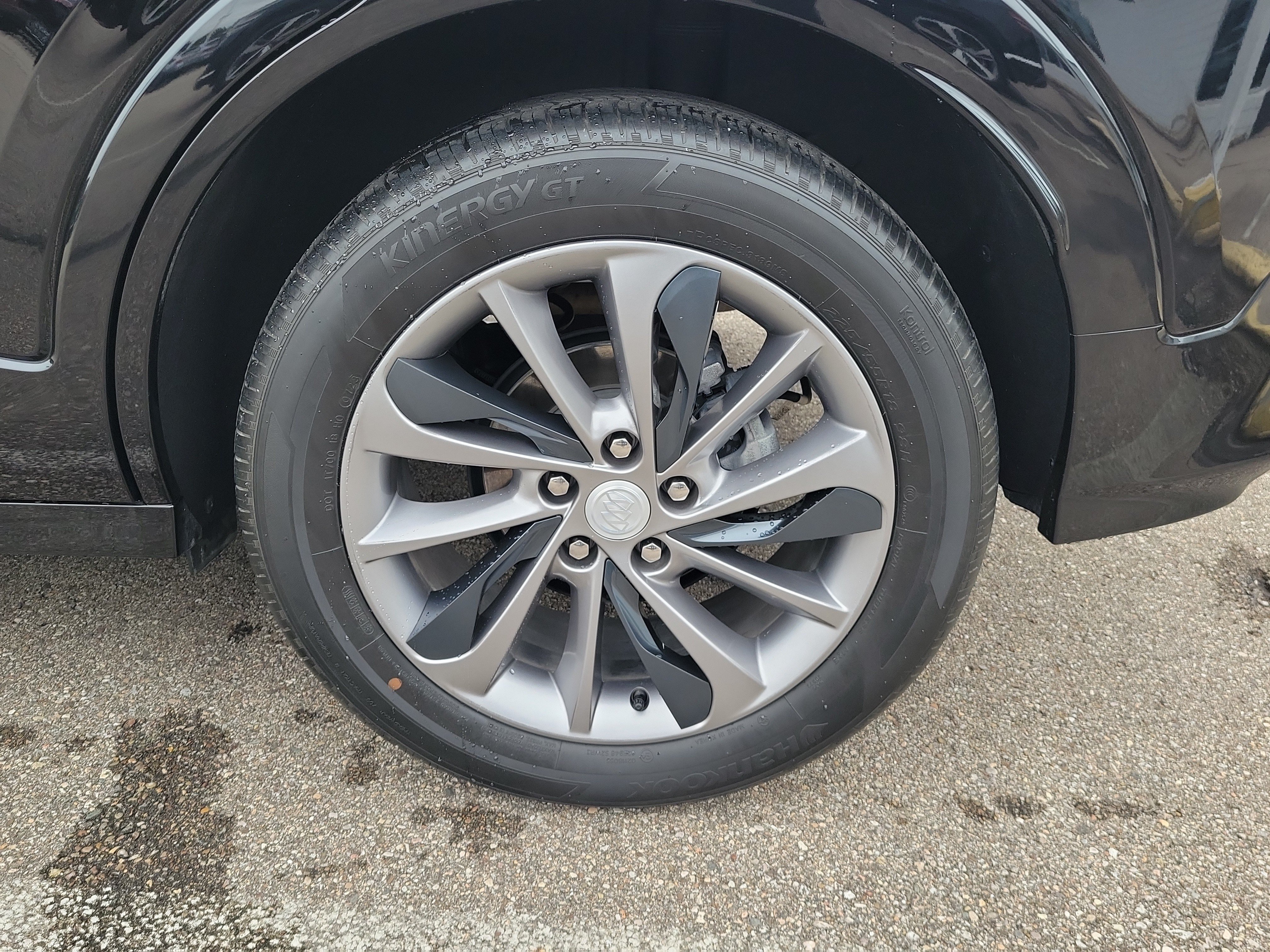 Used 2023 Buick Encore GX Select w/ Sport Touring Package FWD image 5