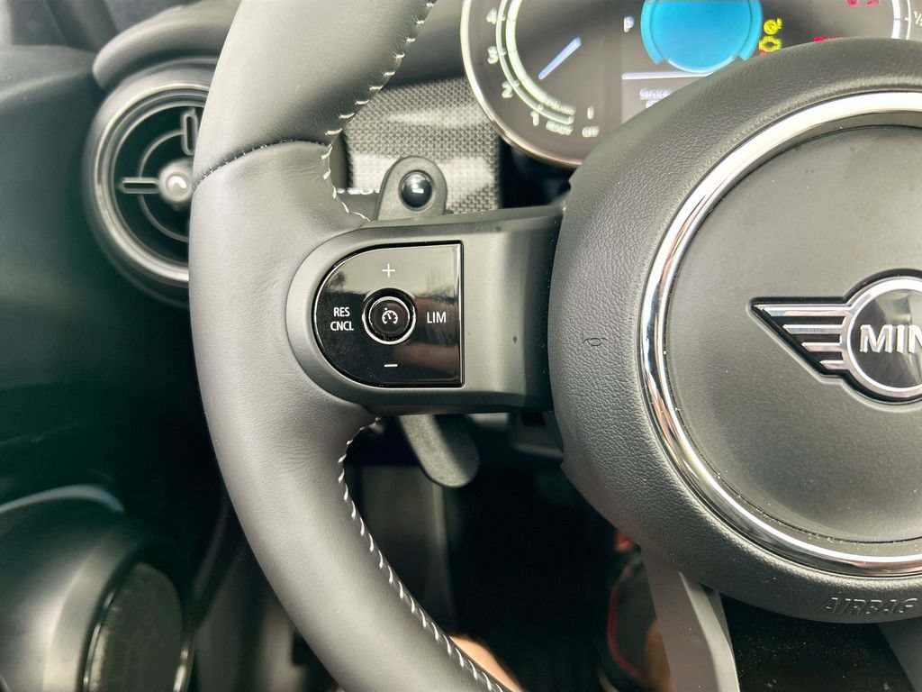 Used 2024 MINI Cooper S FWD image 15