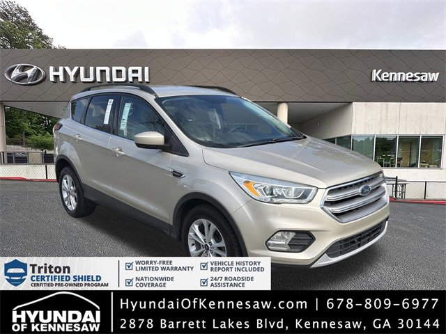 Used 2017 Ford Escape SE w/ Equipment Group 201A