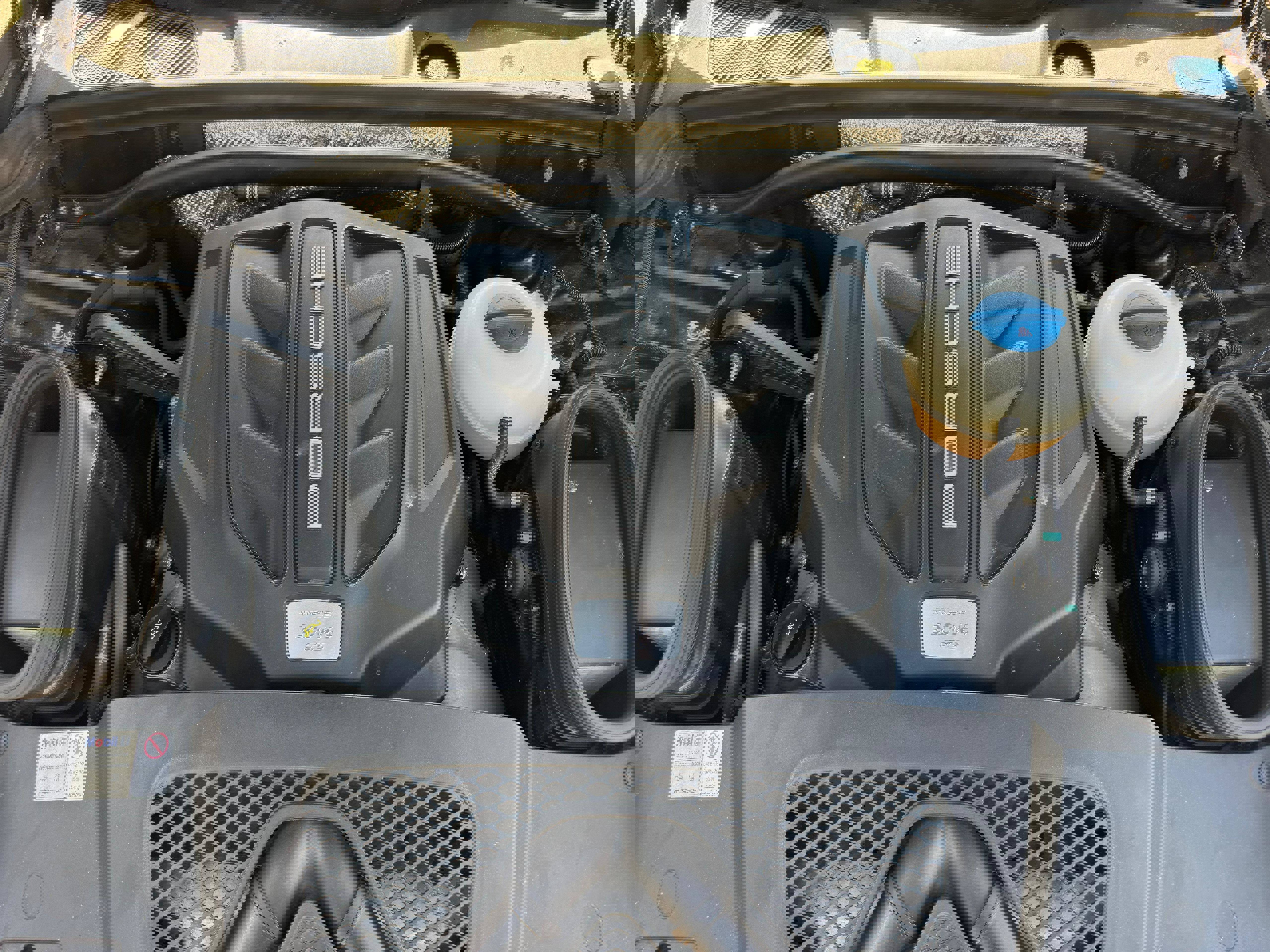 Used 2018 Porsche Macan GTS image 39