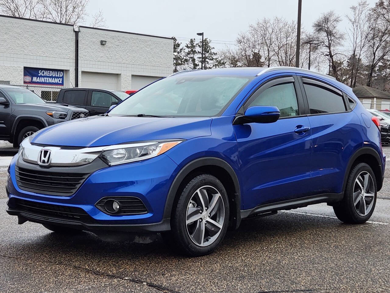 Used 2021 Honda HR-V EX-L image 6