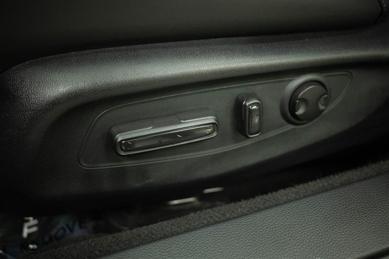 Used 2024 Honda Accord Sport image 11