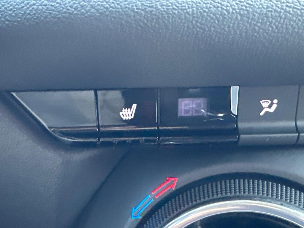 Used 2024 Chevrolet Blazer LT AWD/4WD image 18