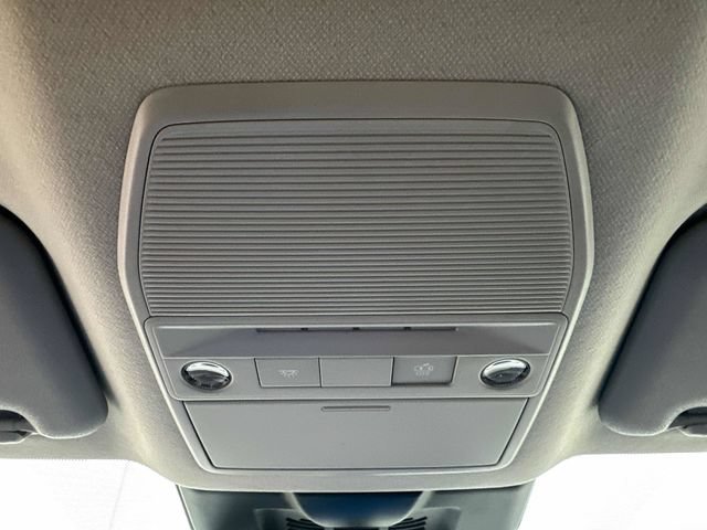 New 2026 Nissan Sentra SR w/ SR Premium Package FWD image 34