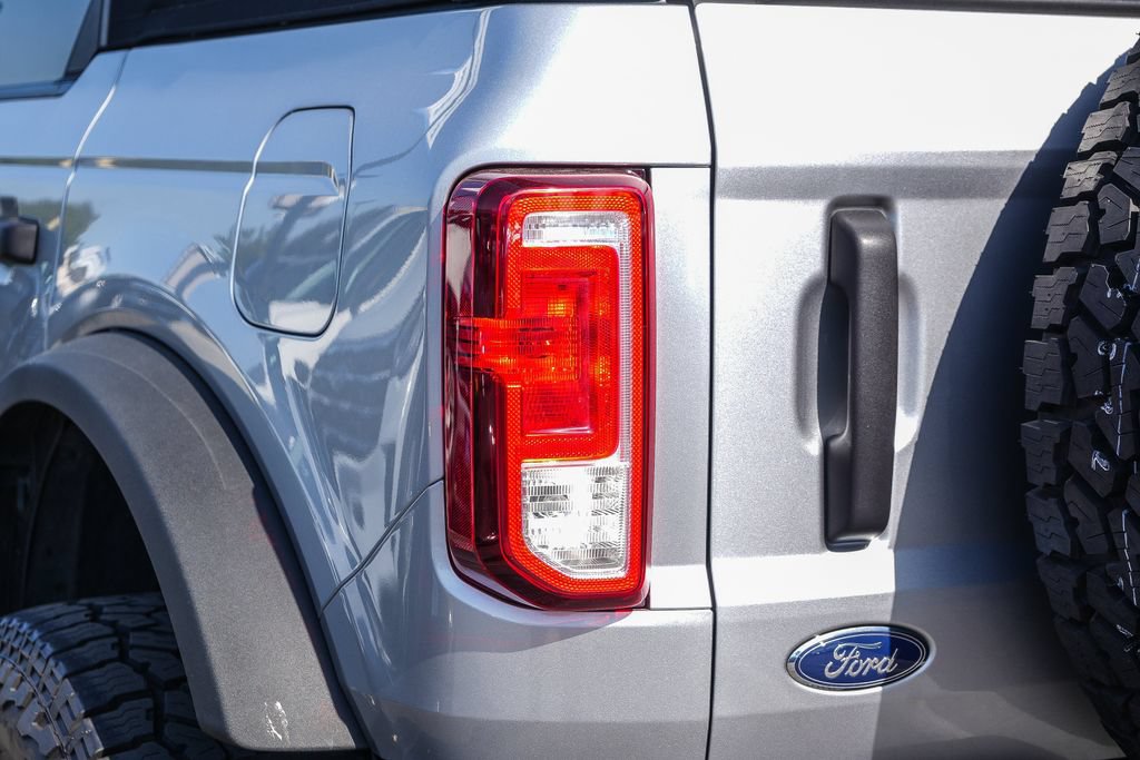 Used 2022 Ford Bronco Black Diamond AWD/4WD image 11